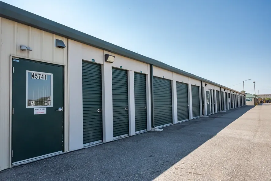 drive up exterior storage units